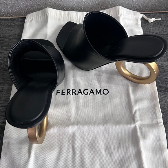 Ferragamo Astro Mules in Black Size 7.5 - Picture 1 of 8